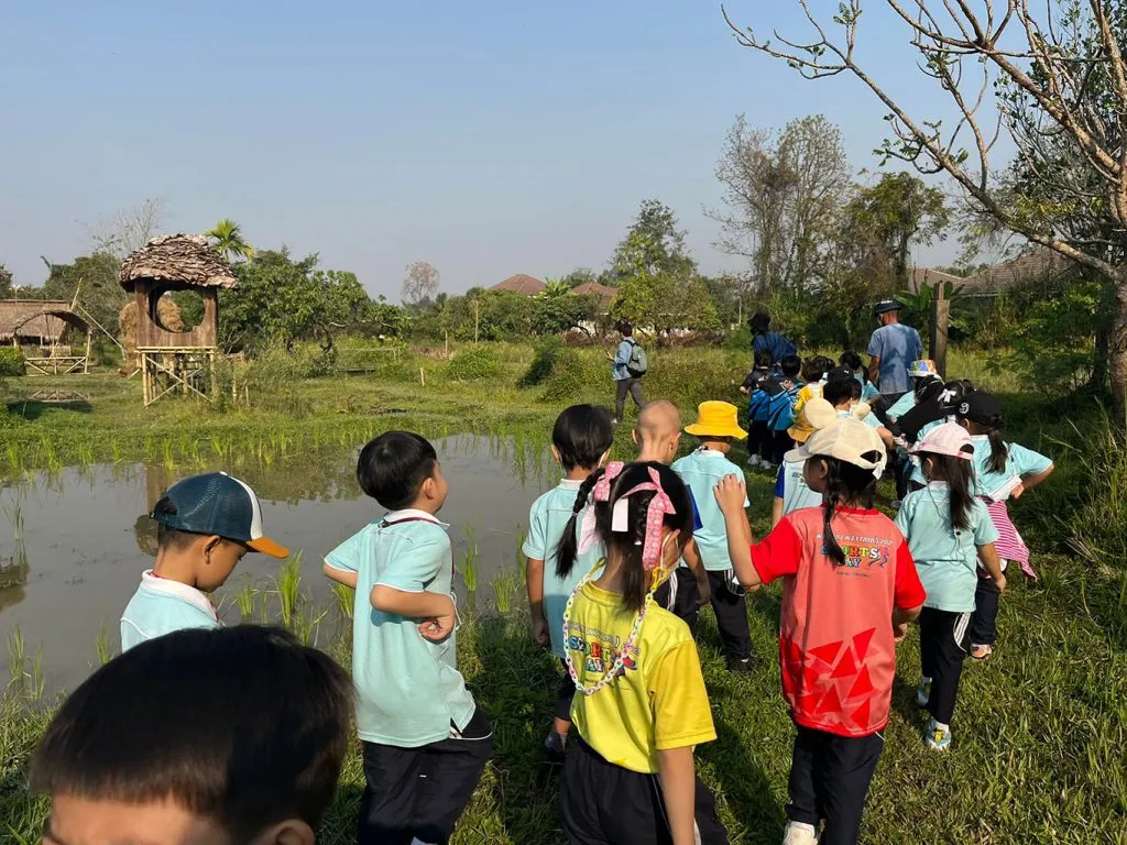 School field trips / ทัศนศึกษาโรงเรียน