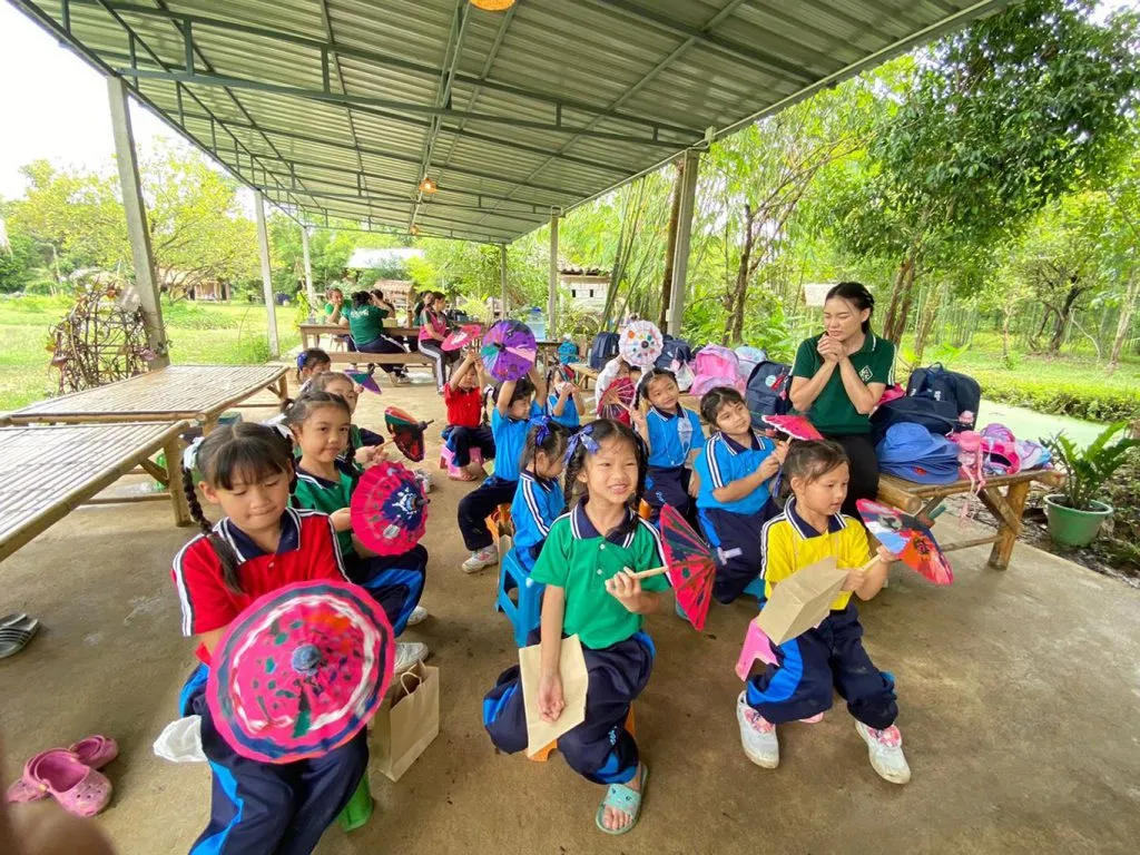 School field trips / ทัศนศึกษาโรงเรียน