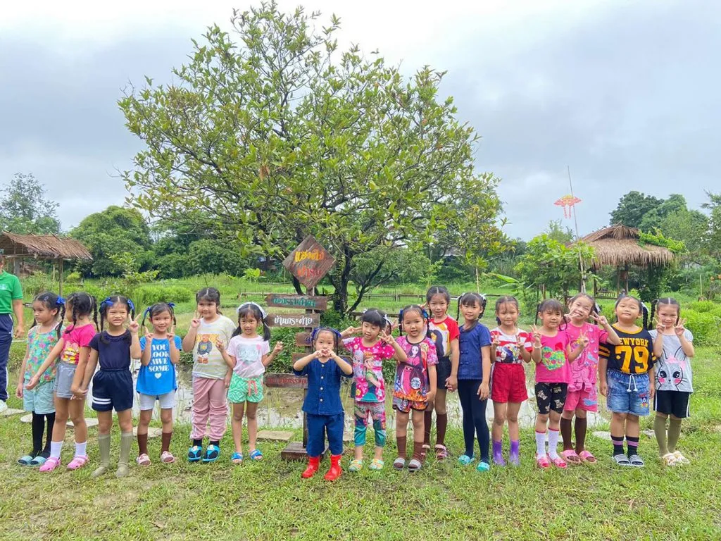 School field trips / ทัศนศึกษาโรงเรียน